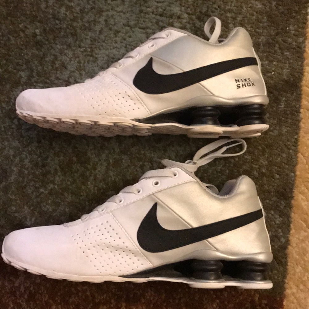 Nike shox